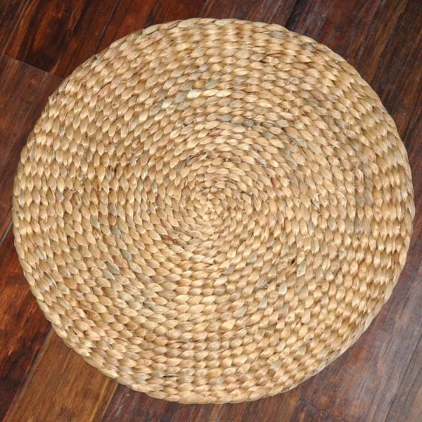 Thảm cói tròn 30 - 40 cm - Đêm ngồi đan thủ công